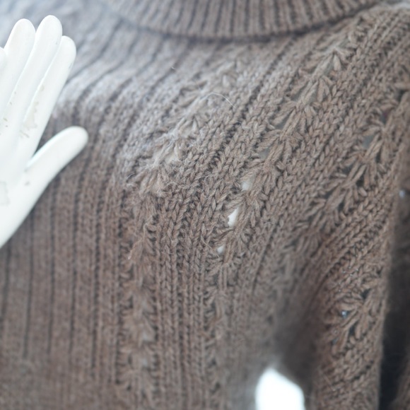 Elie Tahari Cashmere Tunic Sweater - Small - Picture 12 of 14